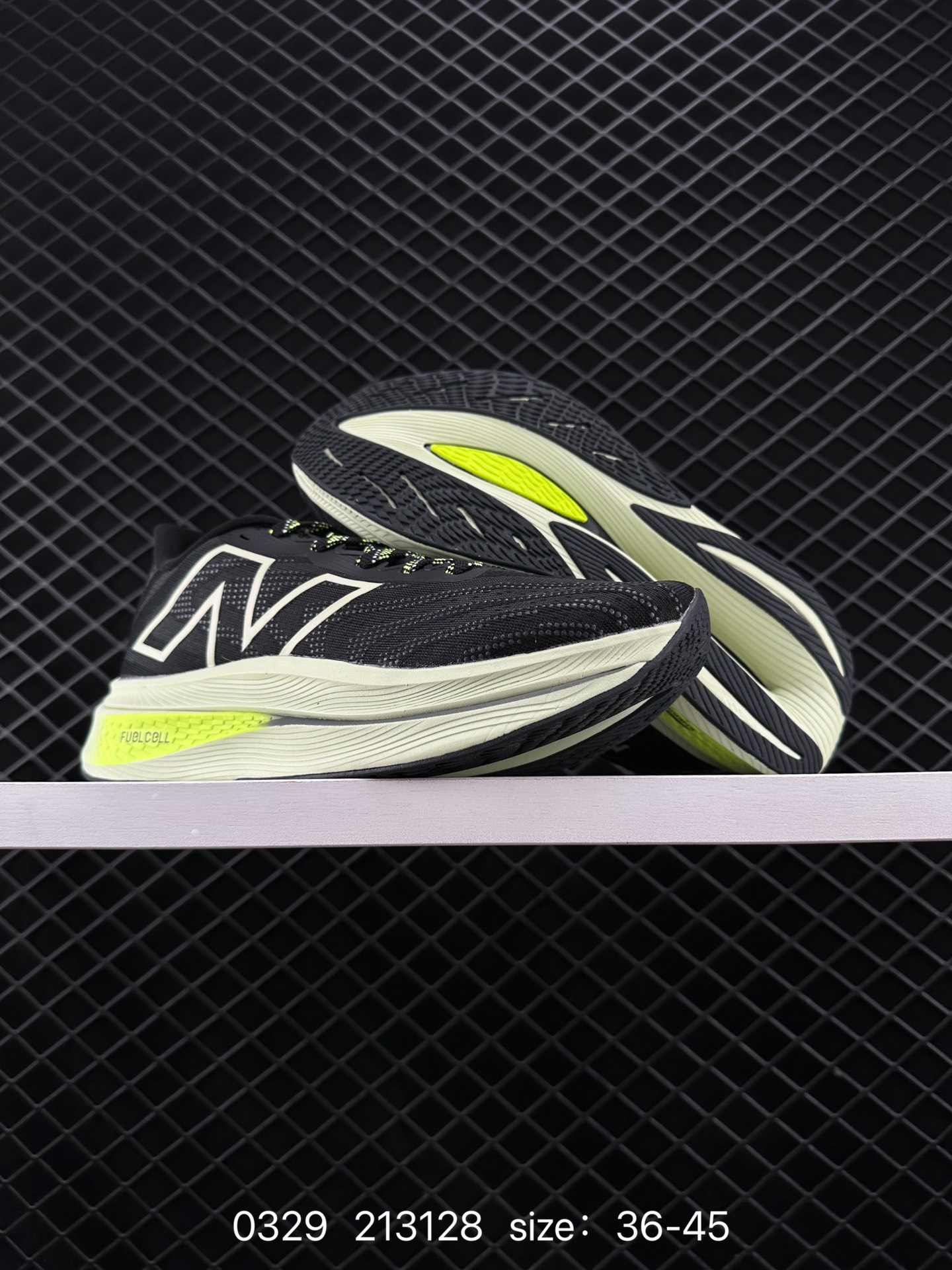 New Balance FuelCell Super Comp Trainer V2 NBV2